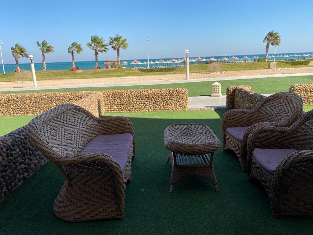 Sea View Chalet With Garden At Porto South Beach - Families Only Ajn-Szuhna Kültér fotó