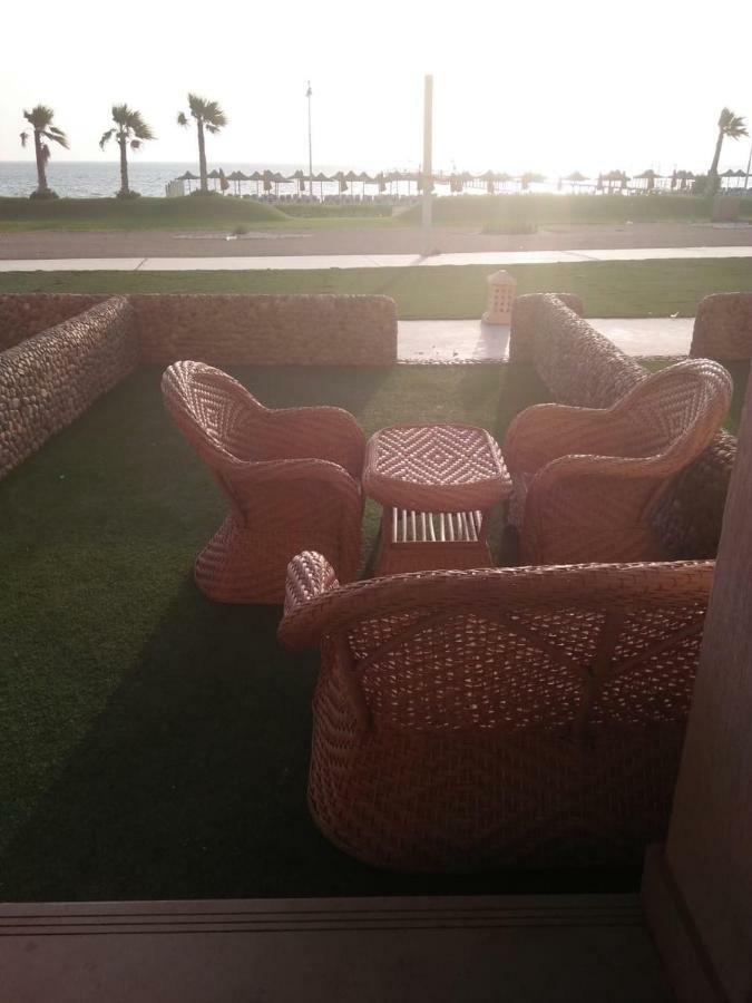 Sea View Chalet With Garden At Porto South Beach - Families Only Ajn-Szuhna Kültér fotó